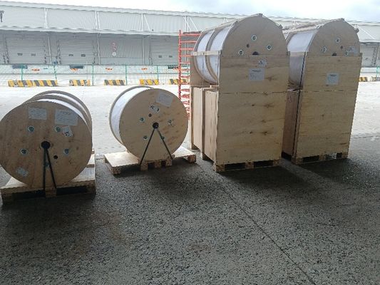 두께는 다양합니다 FRP 구성원 맞춤형 직사각형 맞춤형 가벼운 강철에 비해 내구성있는 재료 산업용에 적합합니다